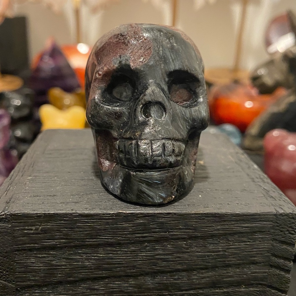 Garnet Skull #1